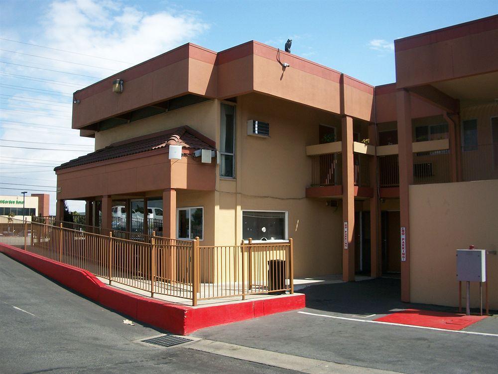 Rodeway Airport 2* South San Francisco